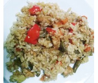 Рис с овощами и куриной грудкой 200 г.