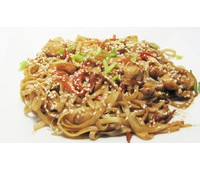 Лапша пшеничная с курицей и овощами 350 г.